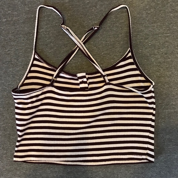 Cropped Tank - Picture 2 of 2